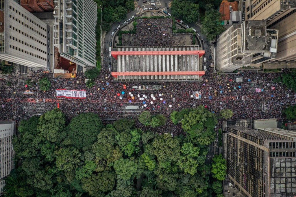 Protest in defense of education in Brazil 2