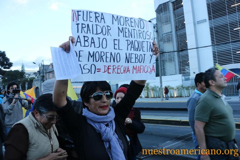 Hundreds of Ecuadorians hit the streets against Moreno's economic ...