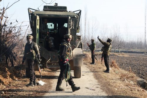 Government forces near the encounter site