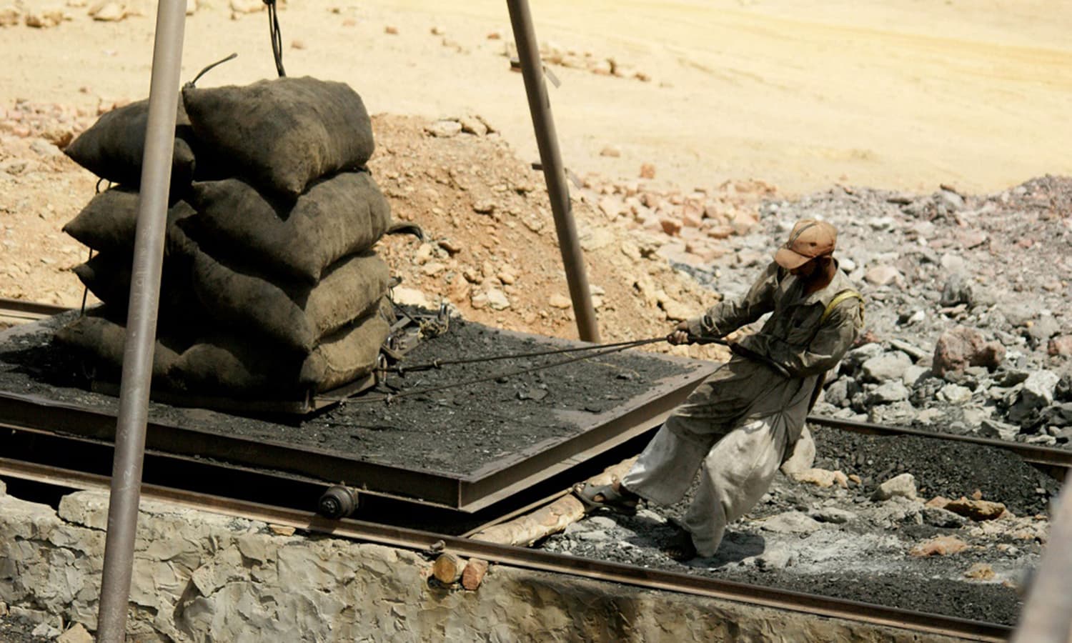 Pakistan coal miners