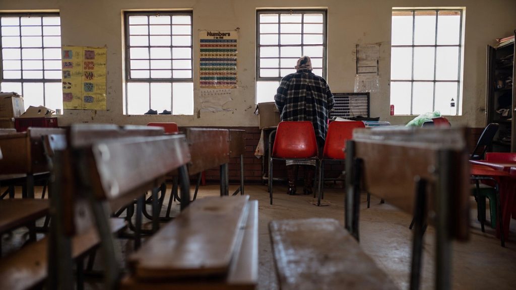 Continued resistance to school reopening in South Africa : Peoples Dispatch