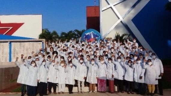 Cuban doctors leave for Azerbaijan