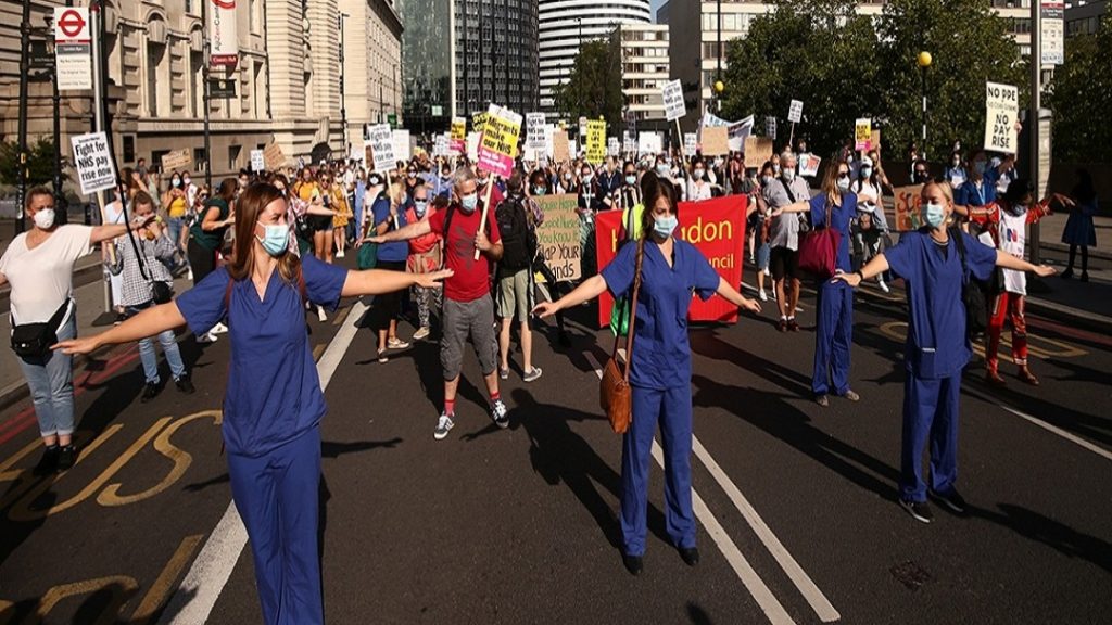 Health Workers In The UK Protest Demanding Wage Hike : Peoples Dispatch