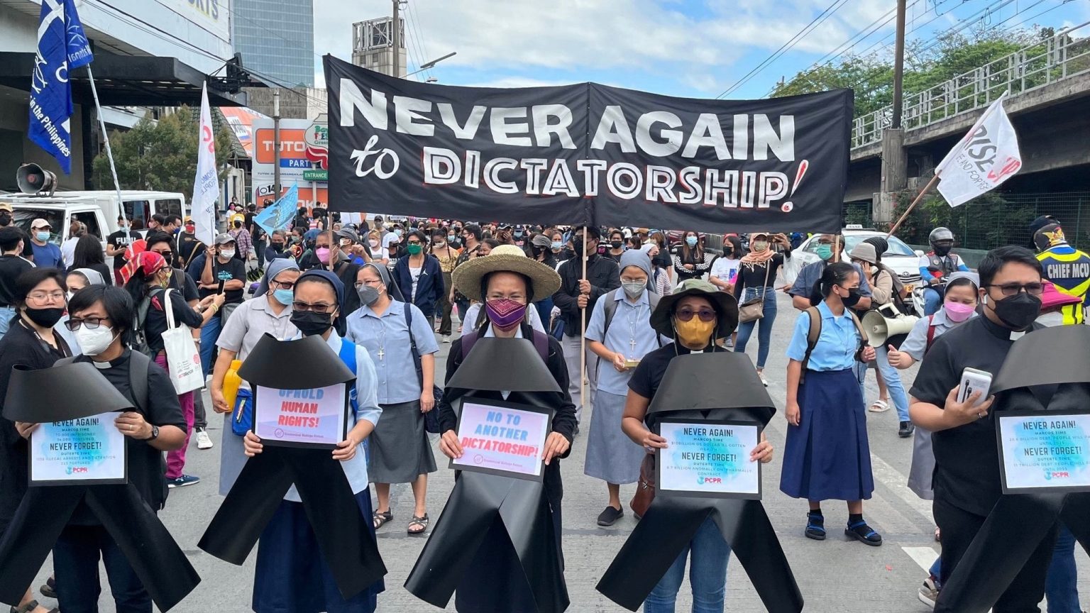 Filipinos say “Never Again” on anniversary of EDSA Revolution : Peoples ...