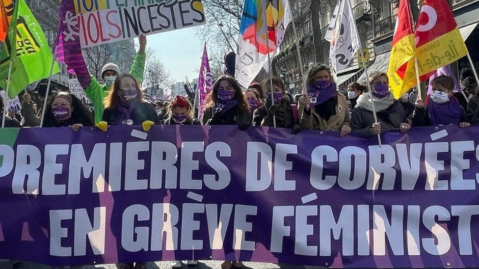 Health and social sector workers France