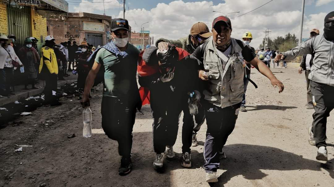 Los tirotean como animales: masacre en Ayacucho, Perú