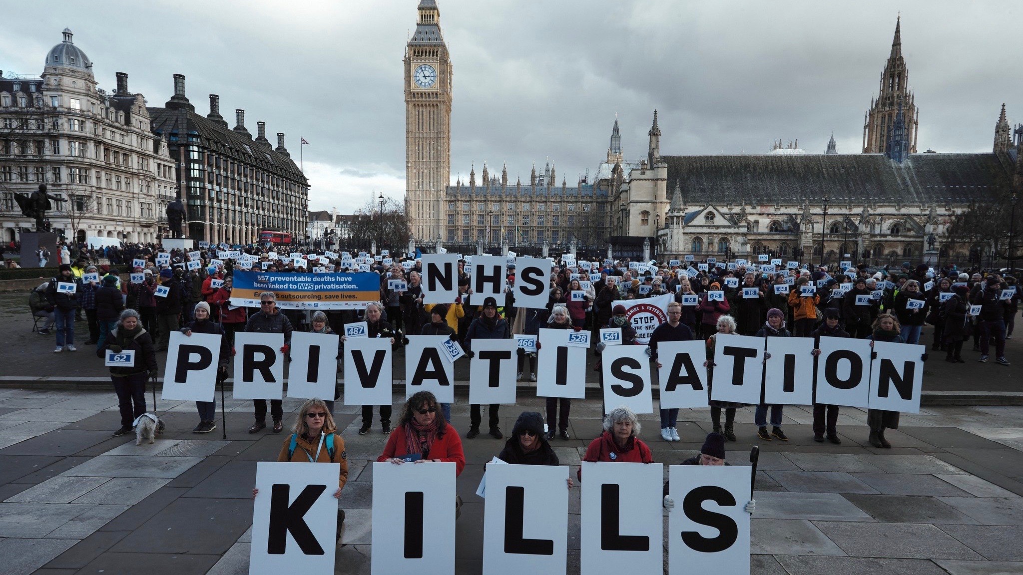 Health workers' strikes to continue in the UK, government agrees