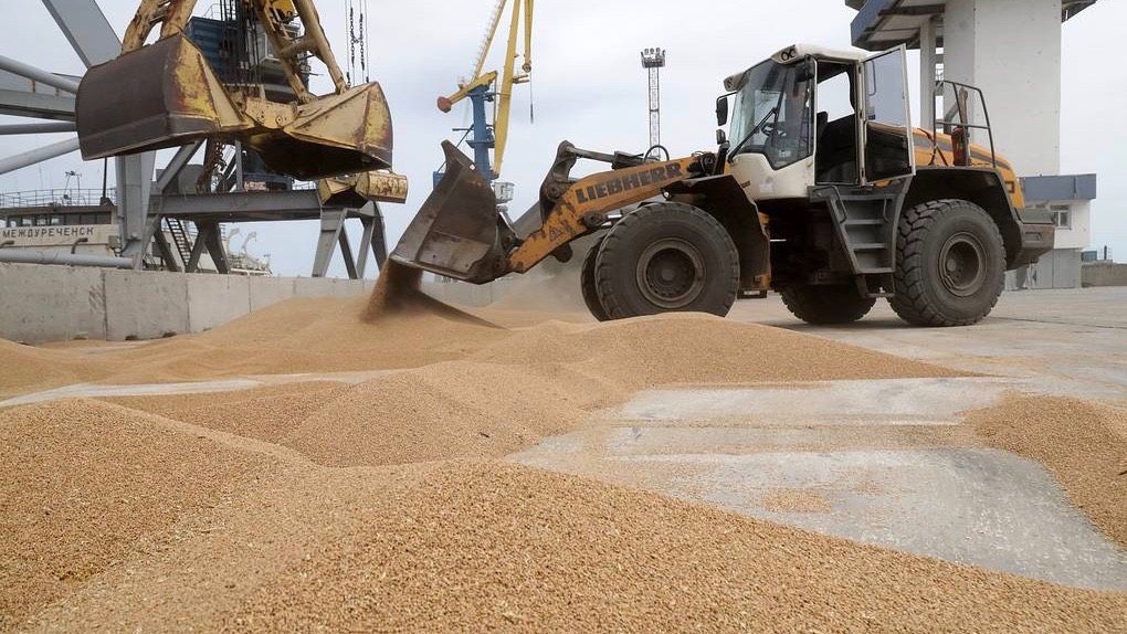 Russia terminates grain deal