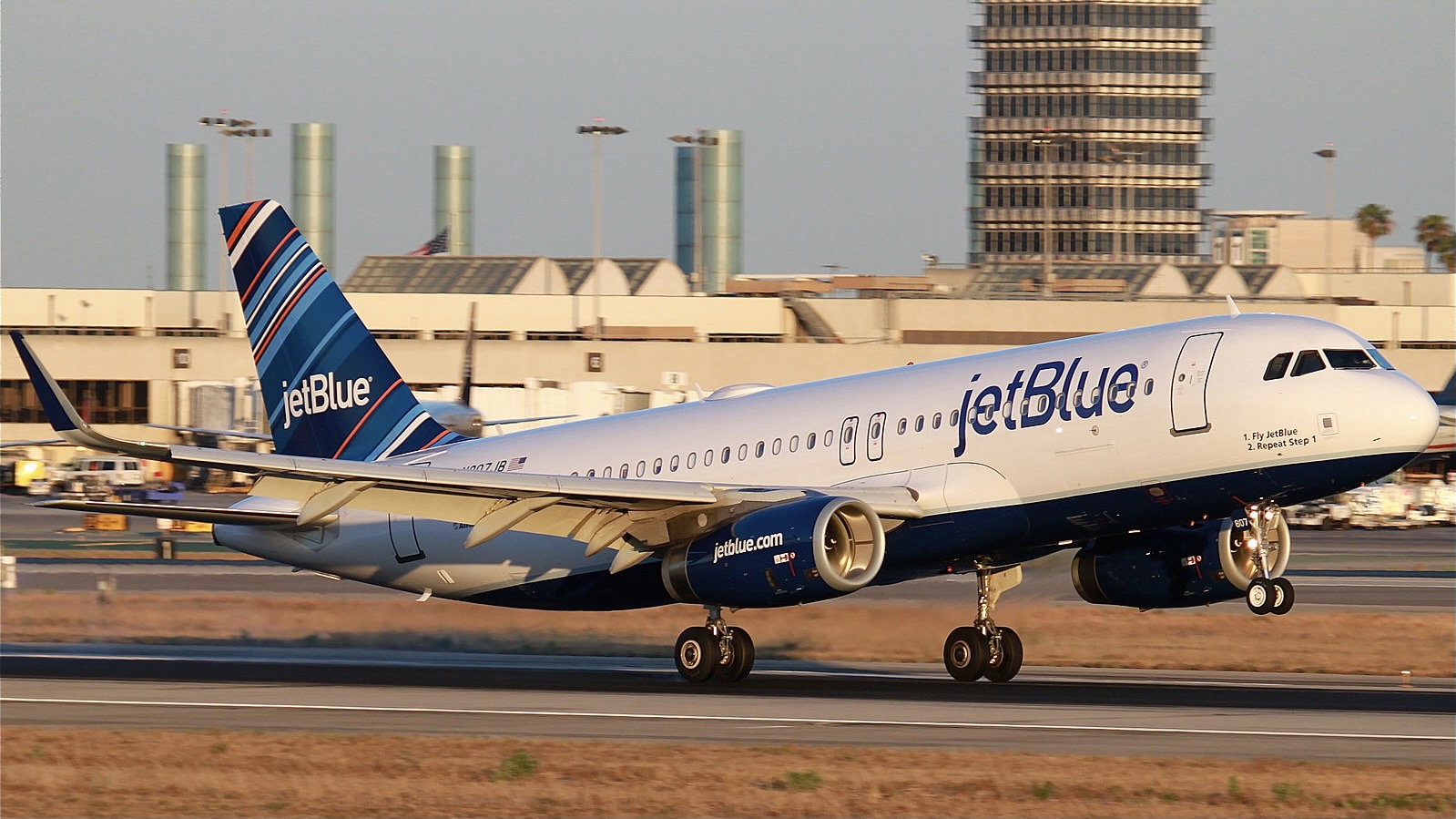 JetBlue suspends all flights to Cuba : Peoples Dispatch