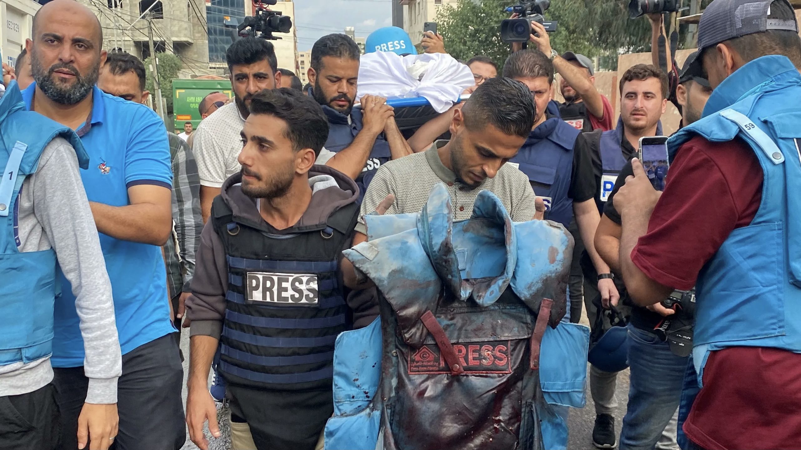 Media Outlets Call For An End To Israel s Massacre Of Palestinian 