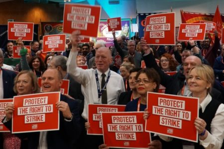 Trade unionists and organizers at the special session of the Trades Union Congress (TUC). (Photo: Morning Star)