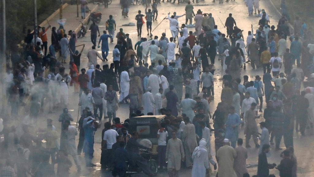 Activists condemn Pakistan Supreme Court's decision to allow military ...