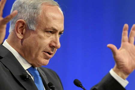 Angry family members of Hamas captives yelled “shame” at Netanyahu in a meeting (Photo: Jolanda Flubacher/World Economic Forum)