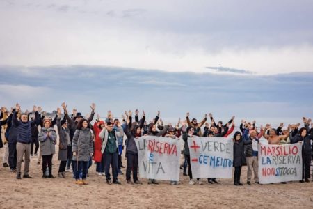 From the mobilization to protect the Borsacchio Nature Reserve (Photo: Guides of the  Borsacchio Reserve)