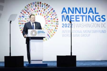 Hassan Abdalla, Governor of the Central Bank of Egypt, addressing the IMF's annual meeting in October 2022. Photo: World Bank
