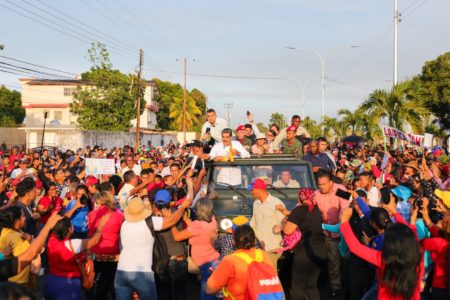 Nicolás Maduro fue recibido por miles de personas en la ciudad de Maturín. Foto: Nicolás Maduro/ X