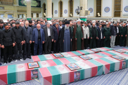 Ali Khamenei leads the funeral prayer for soldiers killed in the April 1 Israeli attack on the Iranian consulate in Damascus (Photo: khamenei.ir)