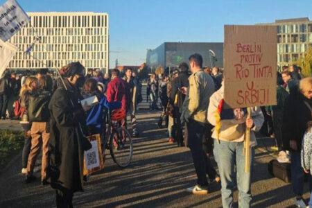 Protest against Rio Tinto's project in Serbia, Berlin, October 15. Source: Mašina/Facebook