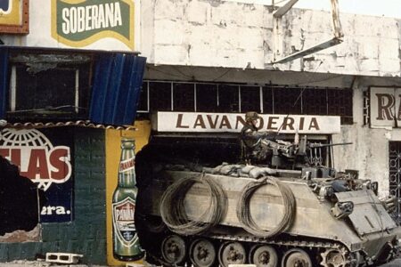 US Army M113 patrolling the streets of Panama during the 1989 invasion. Photo: US DoD