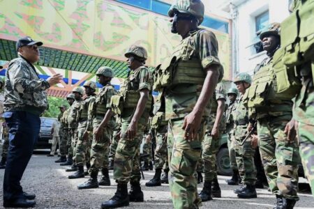 Former PM Garry Conille speaking to Haitian police officers. Photo: Garry Conille / X