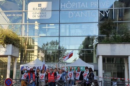 Trade union action in front of a Ramsay Santé healthcare facility. Source: CGT