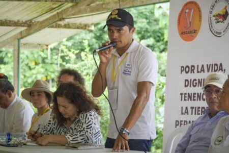 During a Verification Commission held in Catatumbo to raise awareness of the situation in the territory, social organizations in the region rejected the stigmatization by President Petro during the Council of Ministers. Photo: Colombia informa