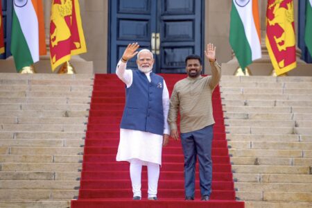 El primer ministro indio, Narendra Modi, y el presidente de Sri Lanka, Anura Kumara Dissanayake, en Sri Lanka. Foto: Anura Kumara Dissanayake.