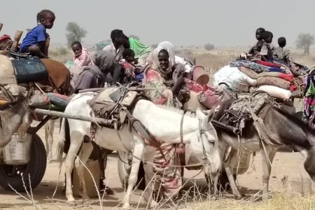People fleeing Zamzam camp during the largest attack by the RSF on the most populated IDP camp.