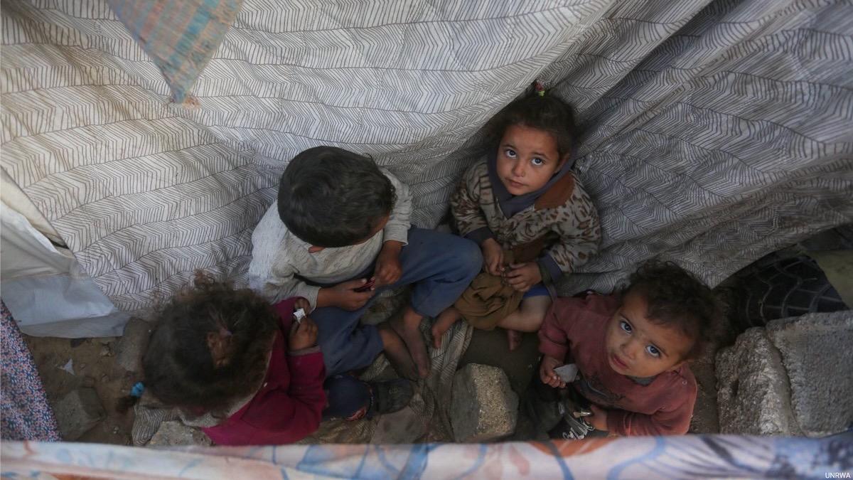 Israel maintains aid blockade as UN warns that 14,000 babies could die