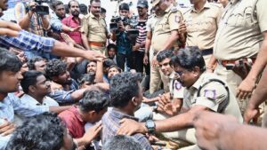 Workers in Samsung India’s Chennai plant win a significant pay raise after a protracted battle against management