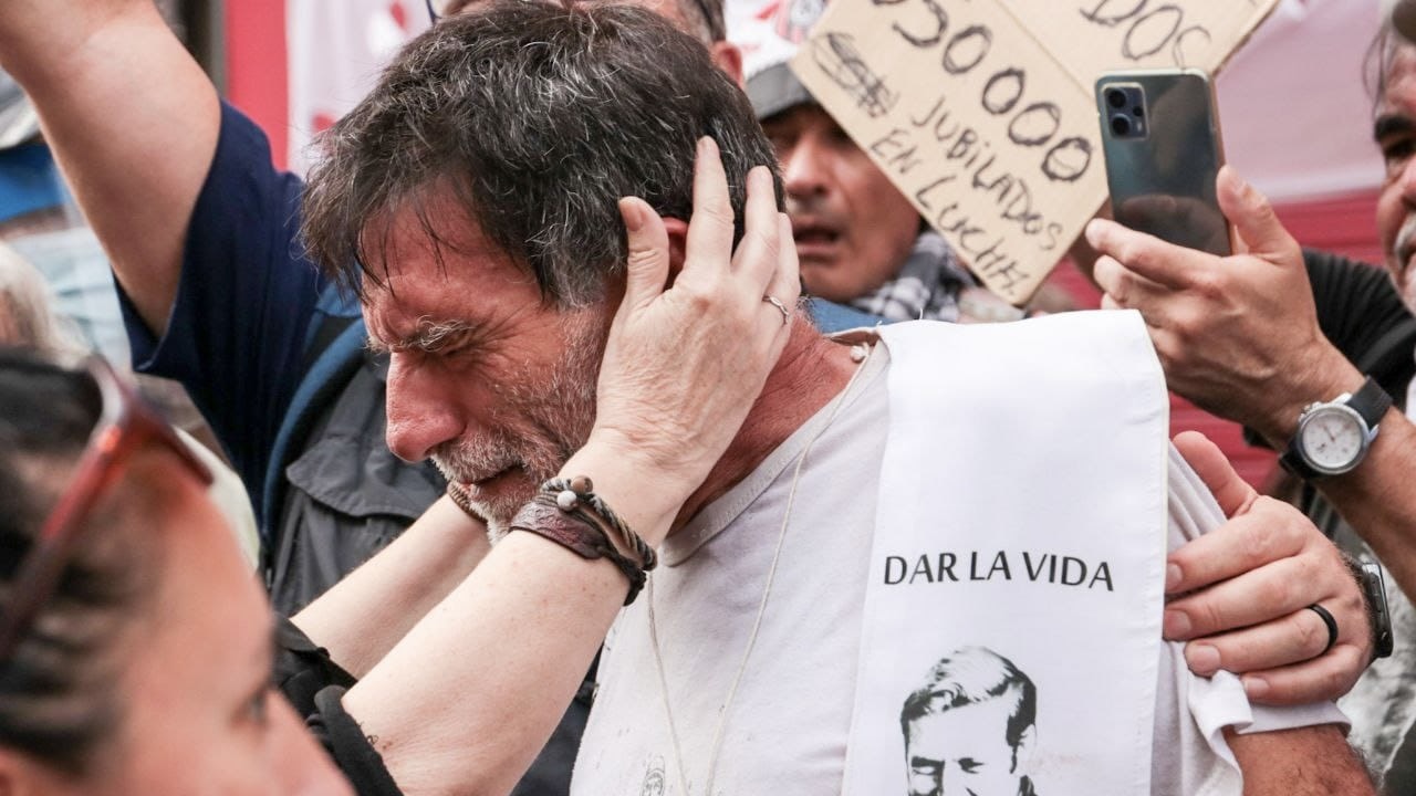 Retirees Buenos Aires repression