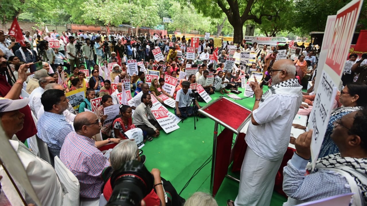 India’s left parties demand India end collaboration with Israel in national day of action (1)