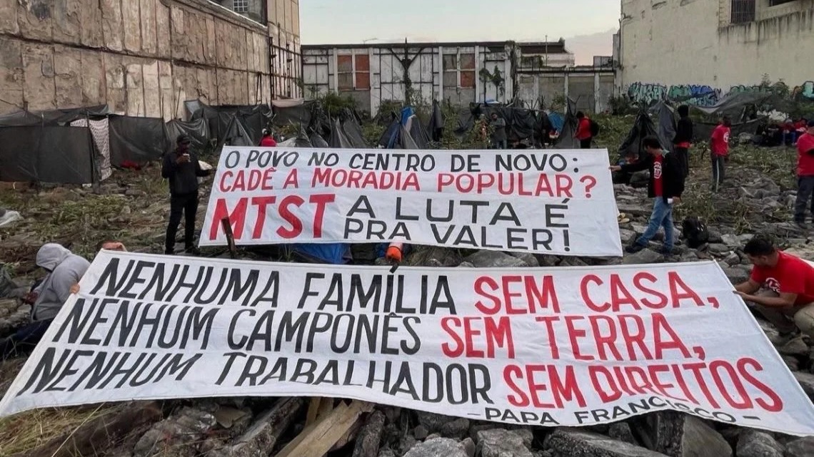 MTST consolidates occupation in Rio de Janeiro's port region and demands housing for 200 families