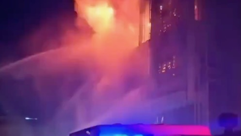 Massive fire engulfs a hypermarket in Iraq, killing almost 80 people