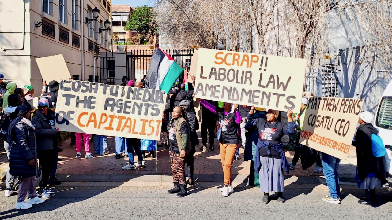 Unions and civil society protest against proposed labor rights dilution in South Africa