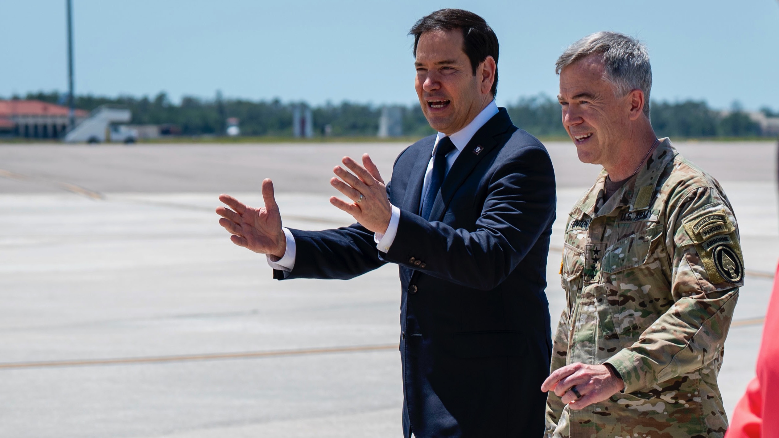 Marco Rubio et les chefs militaires