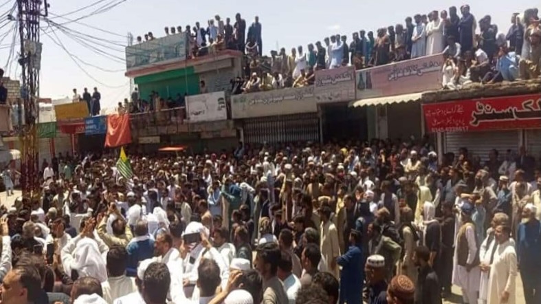 mass protest in pakistan