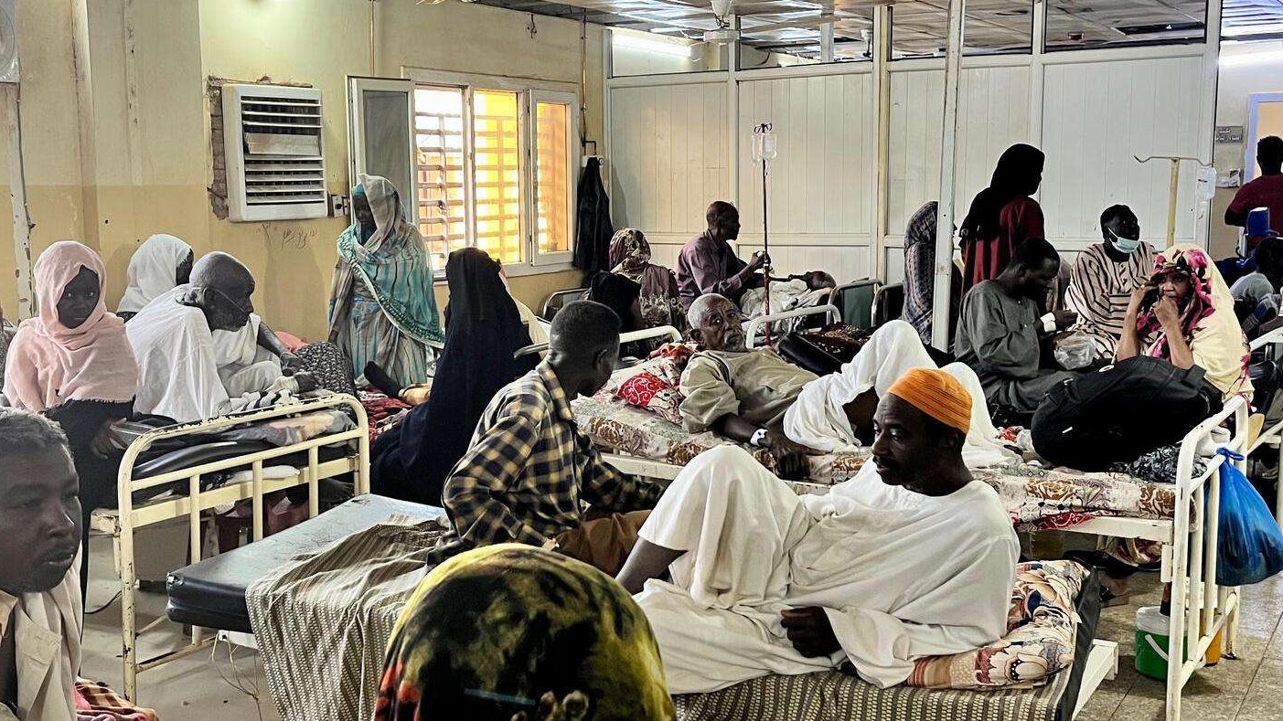 The crowded emergency room at the MSF-supported Al Nao Hospital in Khartoum.