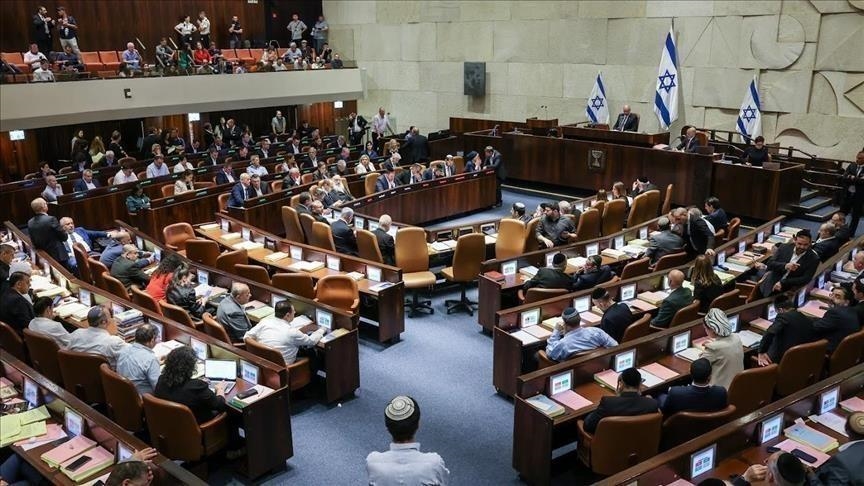 39 members of the Israeli Parliament voted in favor of the execution of Palestinian prisoners and 16 voted against