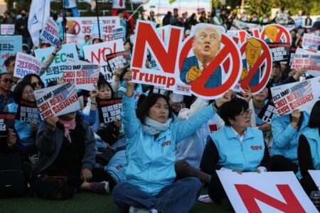 South Korea and 350B for US Anti-Trump protest in South Korea