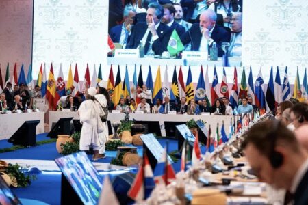 cumbre-celac-2025.jpg The two blocs expressed their commitment to multilateralism and international law at Santa Marta, Colombia. Photo: Cancillería Colombia
