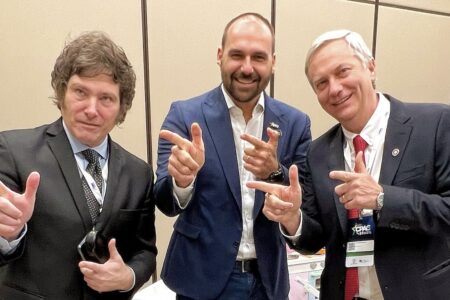eduardo bolsonaro javier milei jose a kast 2 Milei Bolsonaro Kast CPAC