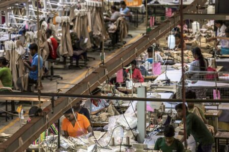 Sri lanka garment workers Garment workers in Sri Lanka
