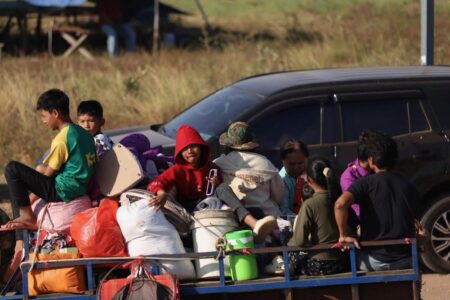 Thailand launches airstrikes inside Cambodia after accusing it of violating ceasefire Displaced Cambodian citizens