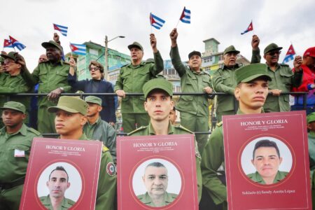 Cuba combatants Cuban soldiers during a demonstration honoring the 32 combatants killed in the US attack on Venezuela. Source: Miguel Díaz-Canel/Facebook