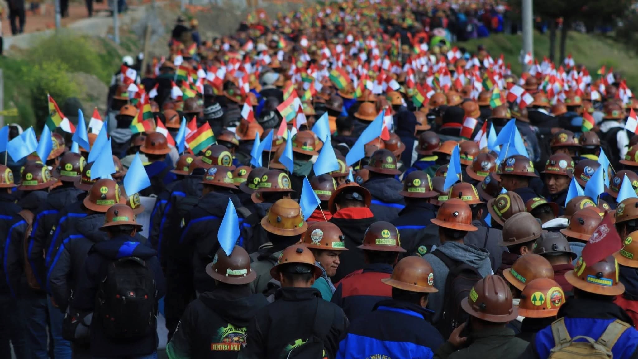 An indefinite strike, led by the Bolivian Workers' Central (COB), began Dec 22.