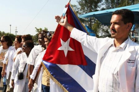 mision_barrio_adentro-web_Cuba embassy Cuban medical brigades taking part in Misión Barrio Adentro. Source: Adelante.cu