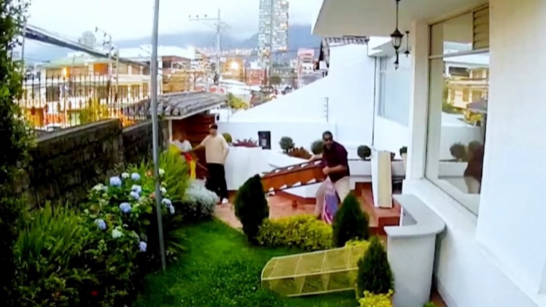 Iranian Cultural Center is attacked in Quito