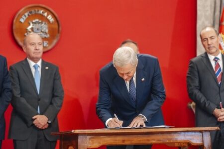 José Antonio Kast José Antonio Kast signs document