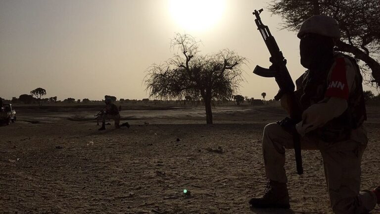 Nigerien soldier watches guard